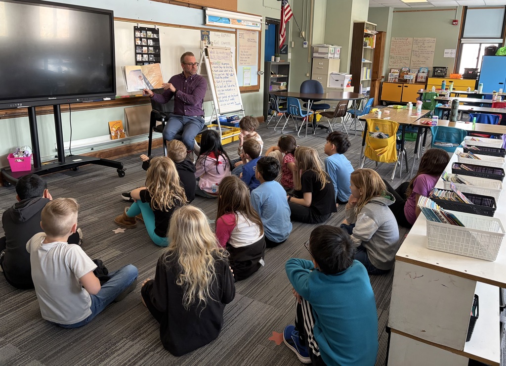 Mr. Stewart spent time reading to Mrs. Schroeder’s third grade class at Barrie, sharing his Principal’s Pick of the Month for February, Each Kindness. 