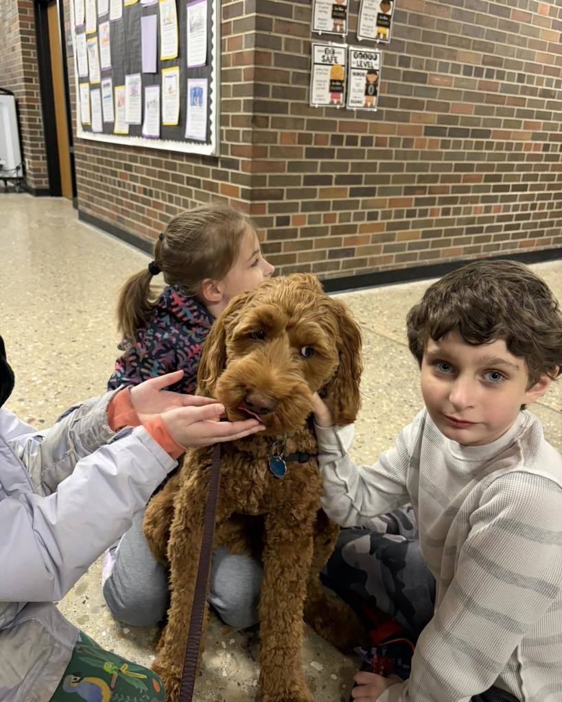 Moose showed up again at Luther School and brought plenty of puppy kisses, love, and support with him 🐾💙 