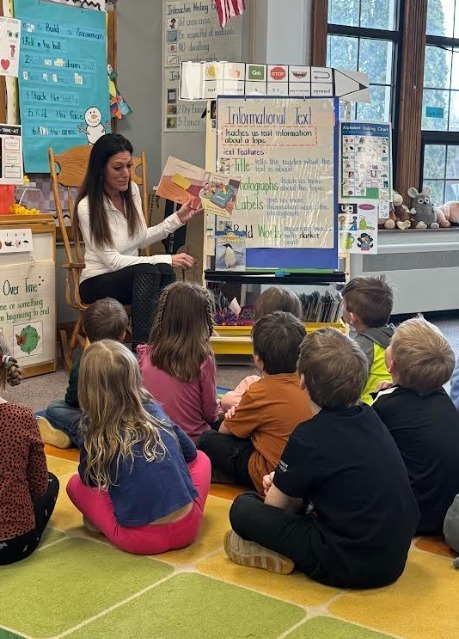 ✨📚 Barrie wrapped up Read Across America Week with more great reading moments and special connections.