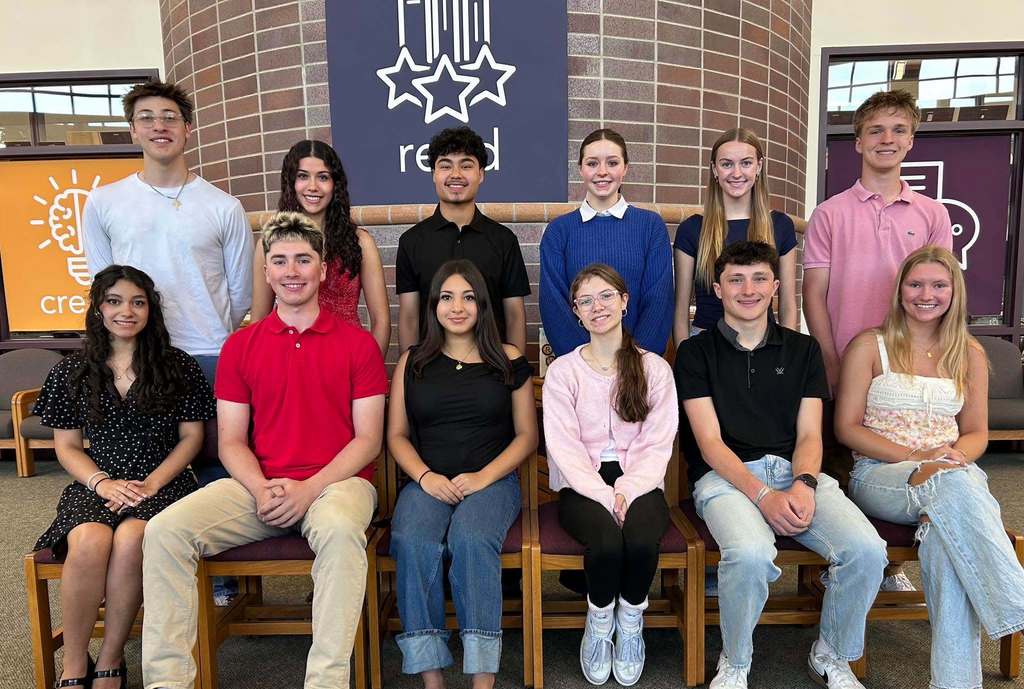  Fort Atkinson High School is proud to announce this year's Junior Prom Court! Prom will be held at Koshkonong Mounds Country Club on Saturday, May 2nd from 7-11 PM. The theme for this year's dance is "Mystery at the Manor".  ✨