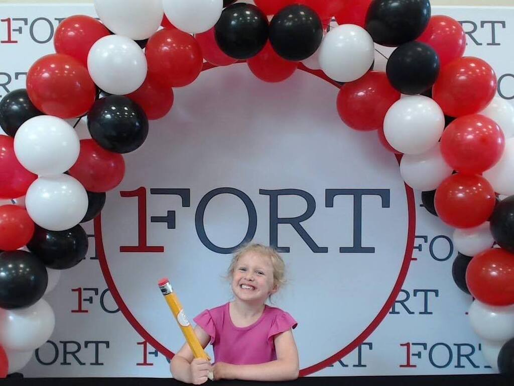 Welcome Class of 2039!  The School District of Fort Atkinson was thrilled to host our inaugural 5K Welcome Event at Fort Atkinson High School — a fun-filled evening dedicated to welcoming our newest kindergarten students and their families! ❤️🖤