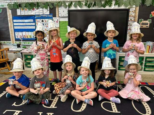 Kindergartners at Rockwell kicked off the school year with Supply Boot Camp! ✏️🖍️✂️
