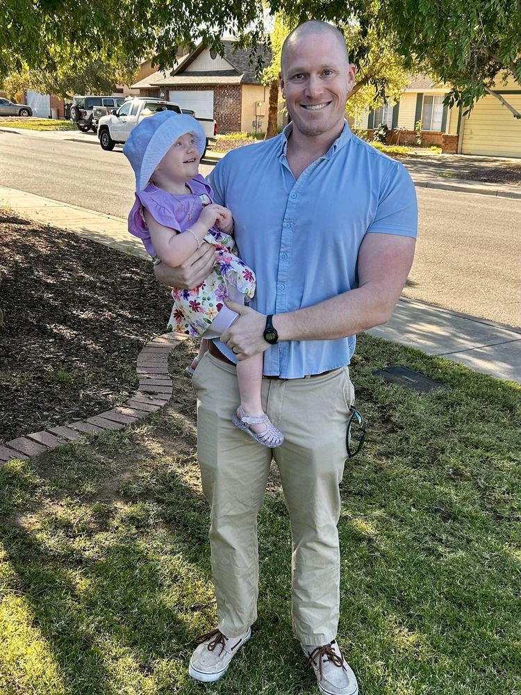 Heath Byom and daughter