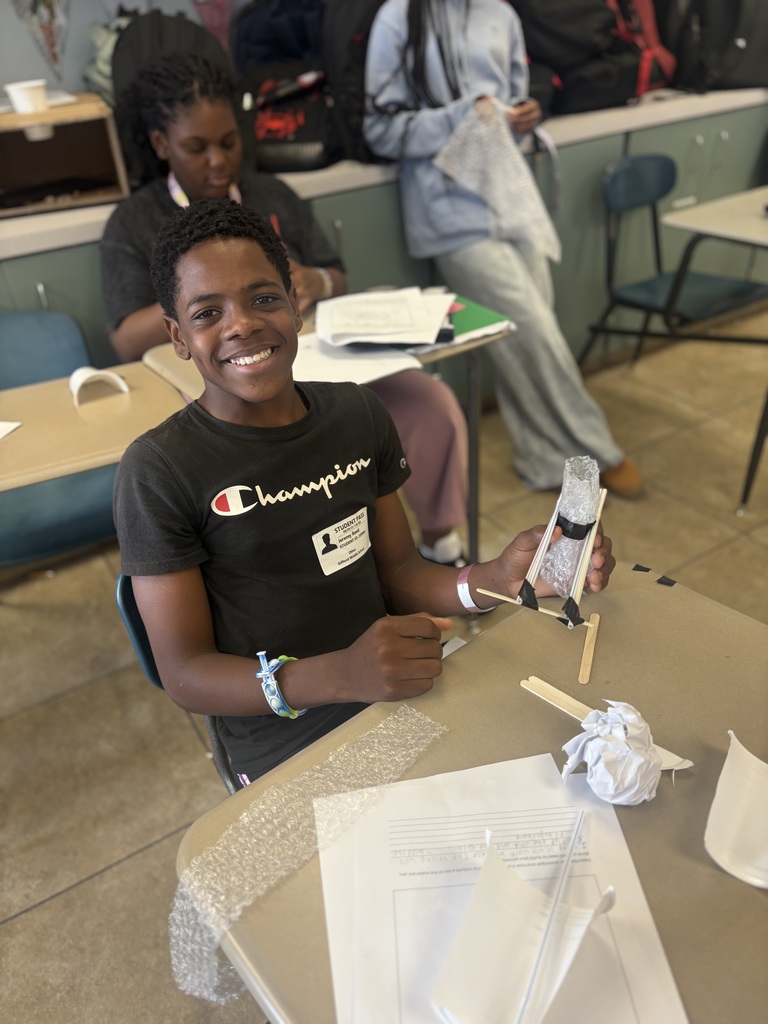 📸✨ Check out these awesome photos from Phases 1 & 2 of our Artifact Collection Tool Projects in Ms. Stephens’ Digital Discoveries class!