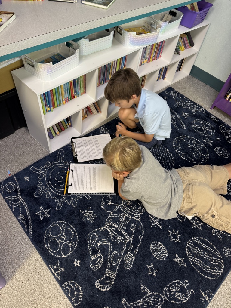 Students in Mrs. Wade’s class were reading “An Introduction to Polio” and identifying evidence to answer comprehensions questions.