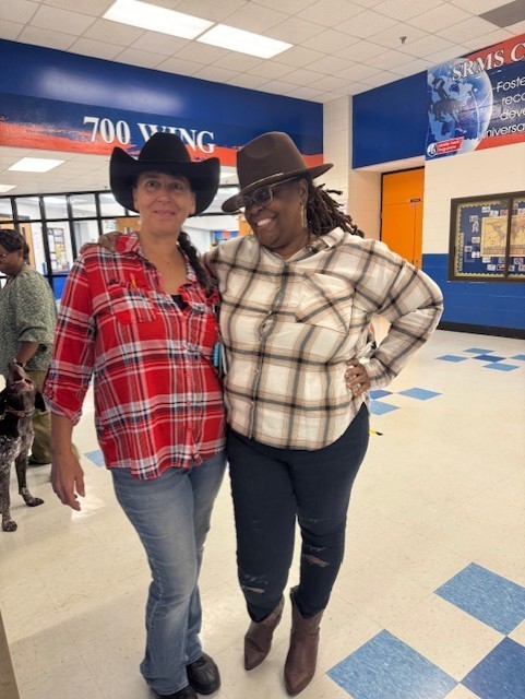staff country