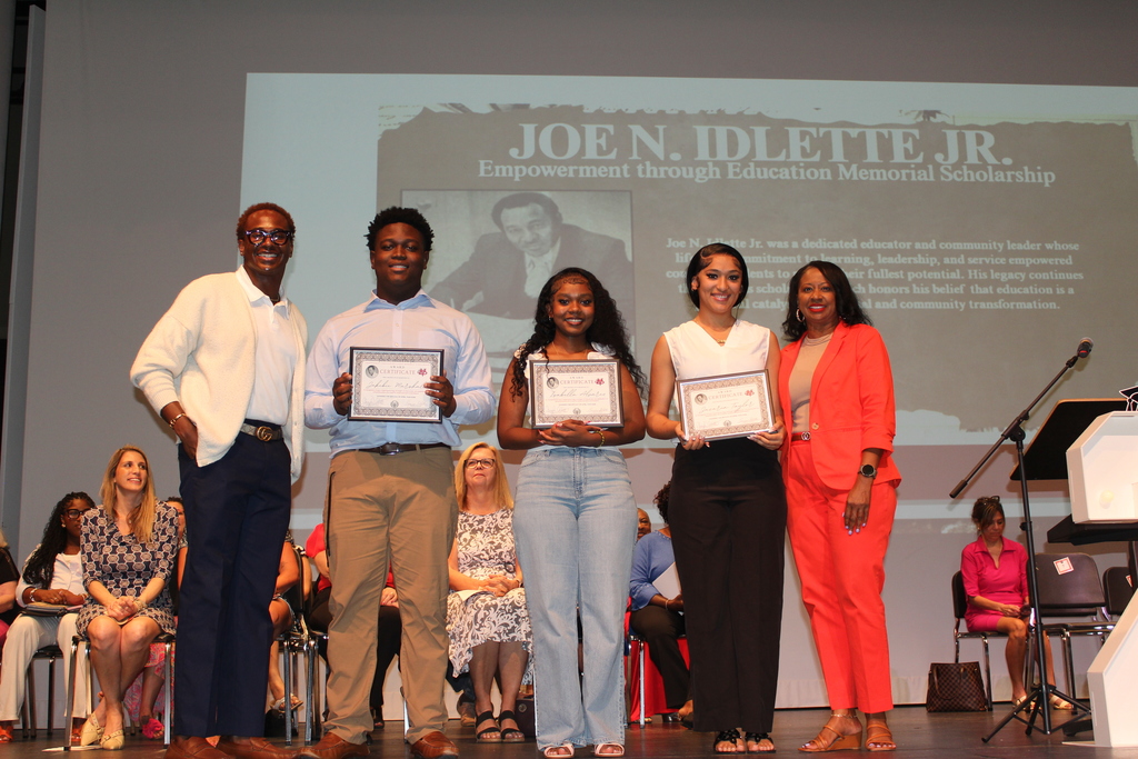 scholarship night
