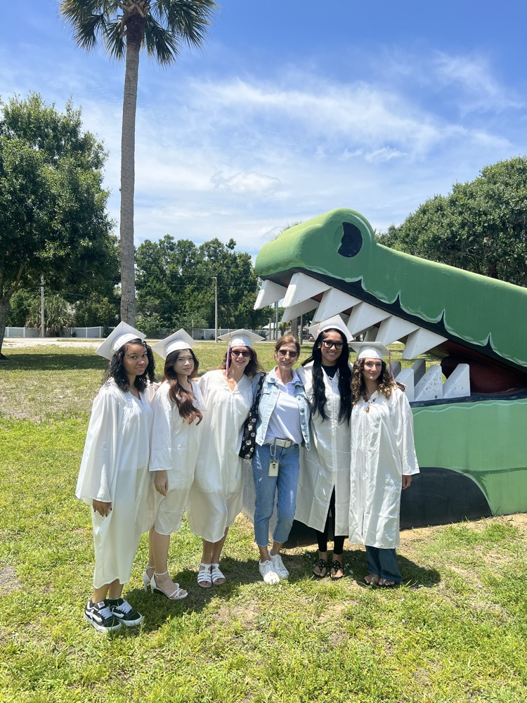 grad walks