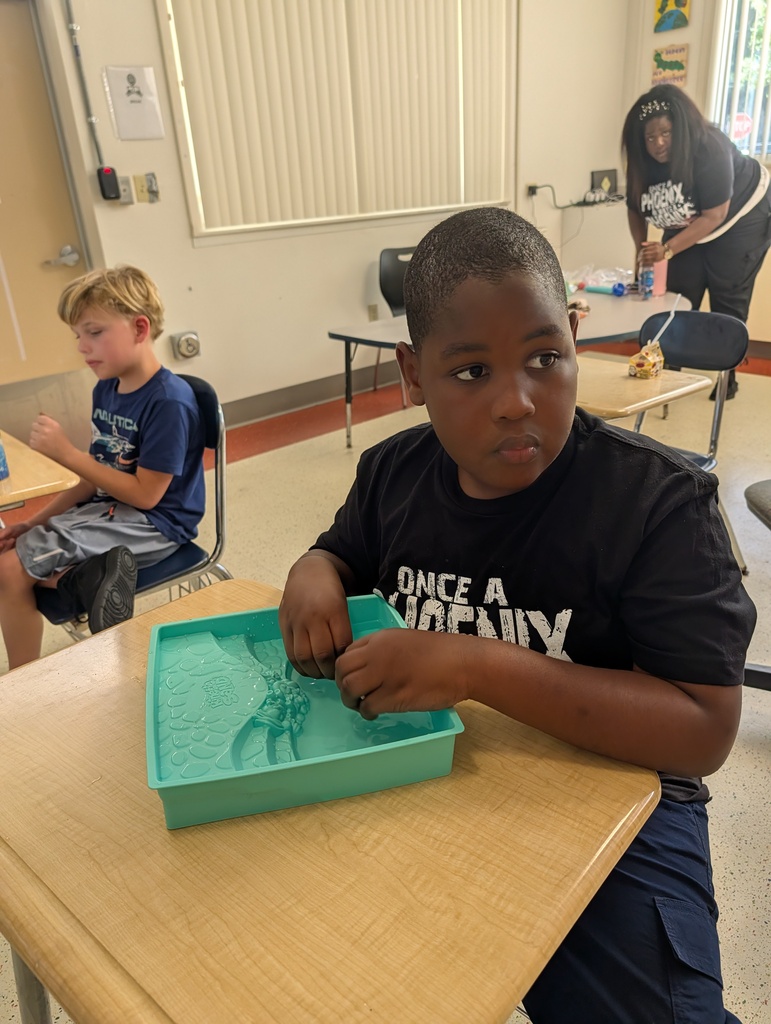 Student sensory play