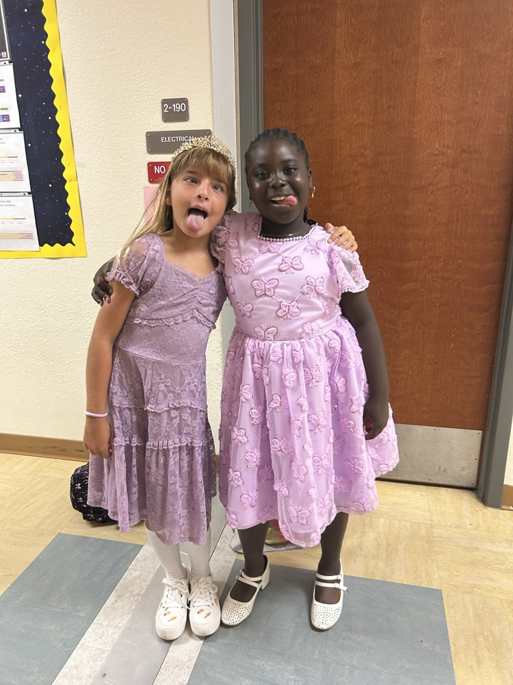 Twin Day 8