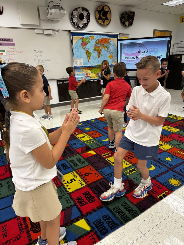 kids dancing