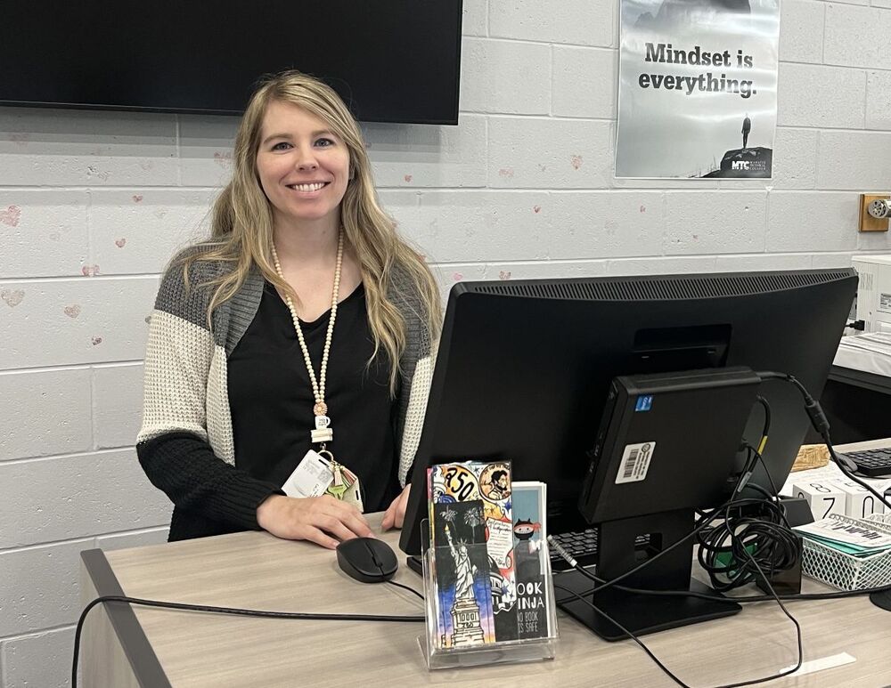 Kari Keech-Babcock is new LRHS media specialist