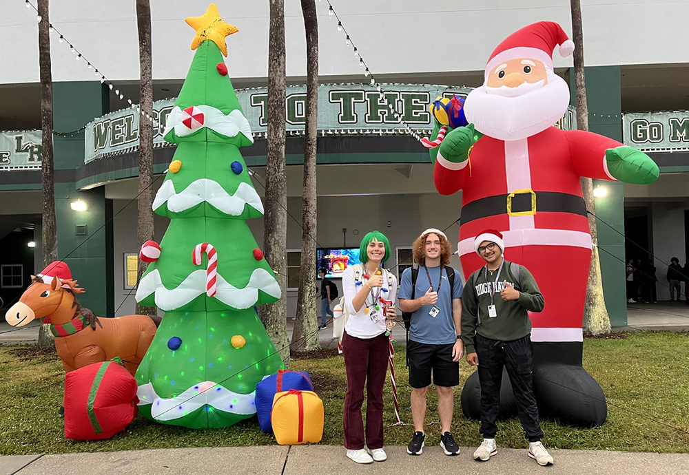 monday winter spirit week