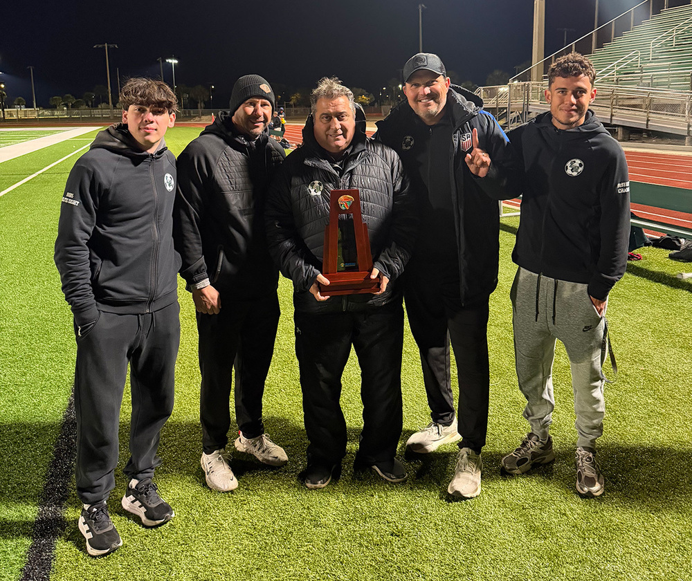 Bavaro (c) and coaches