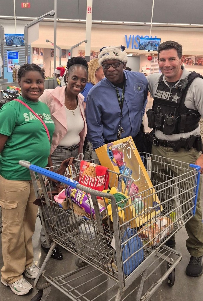 Manatee County deputies take kids shopping for christmas.