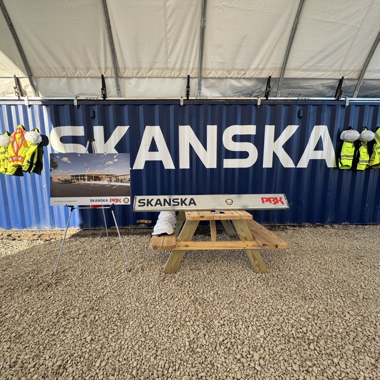The beam of a school ceremonial signed