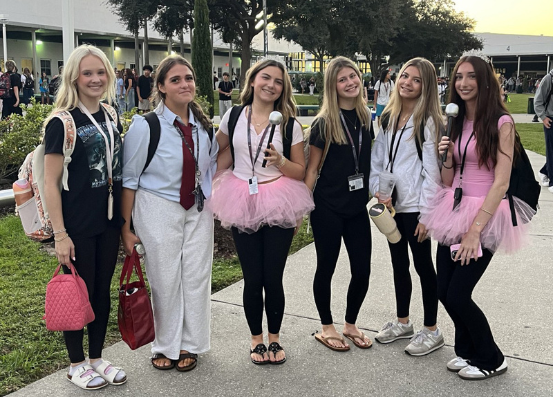 girls on meme day 2026