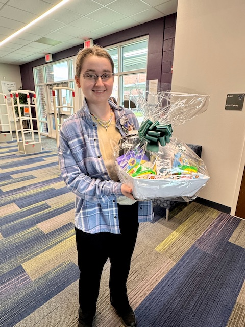 Jasmine Cornwell with her first place prize