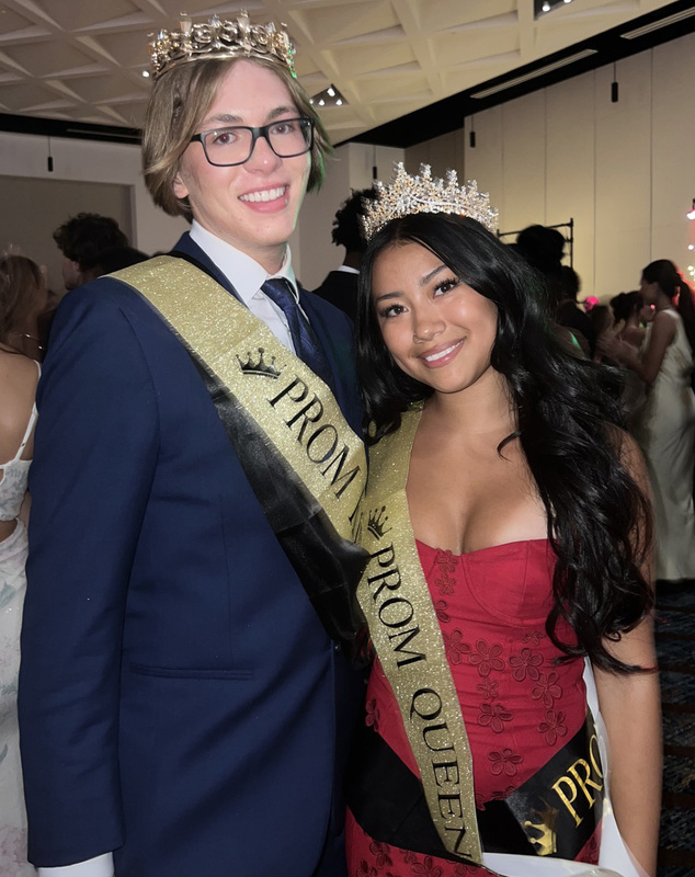 hall (l) and galdamez