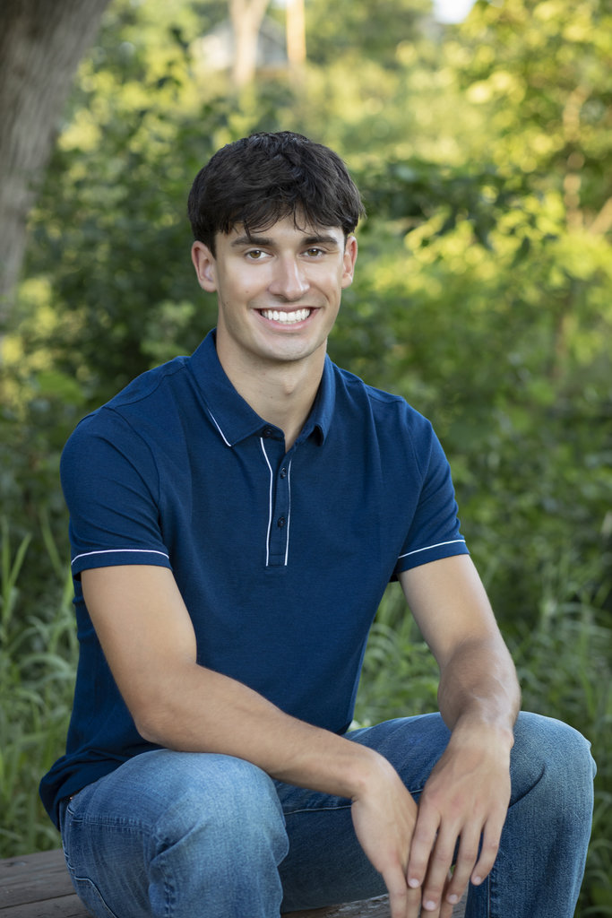 Evan Bauer