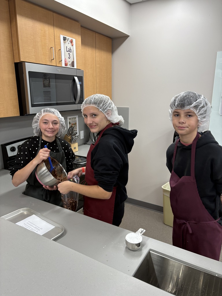 Middle school students in a foods lab.