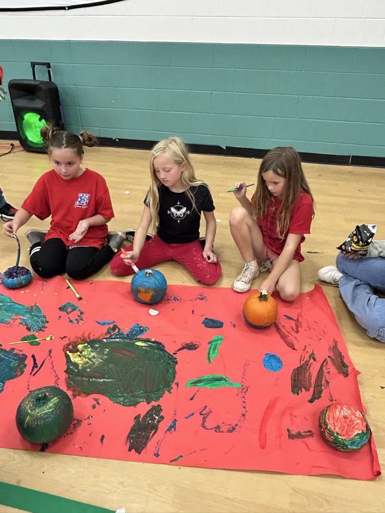 painting pumpkins in after the bell