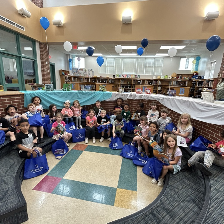 K5 class with books