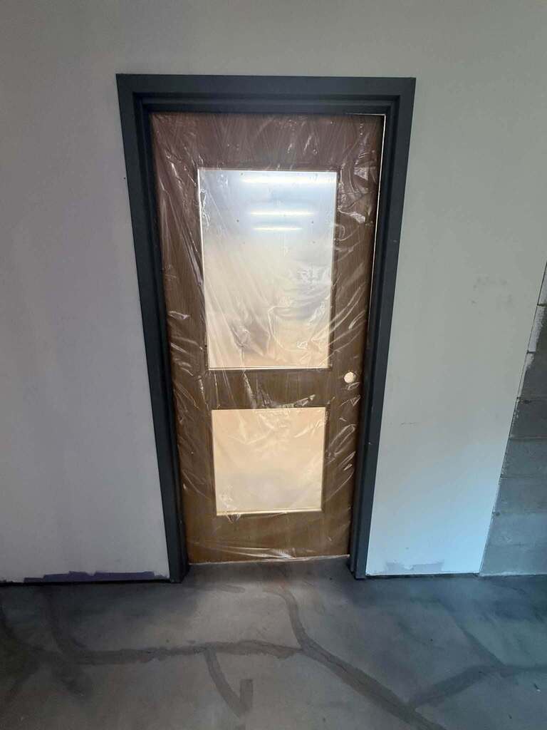 G2i Construction Door