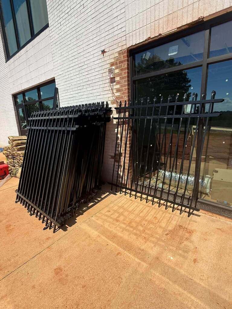 G2i Construction Playground Fence