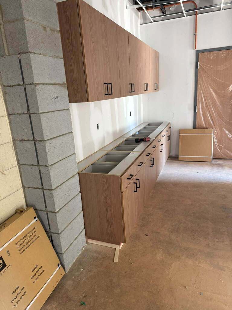 G2i Construction Cabinets