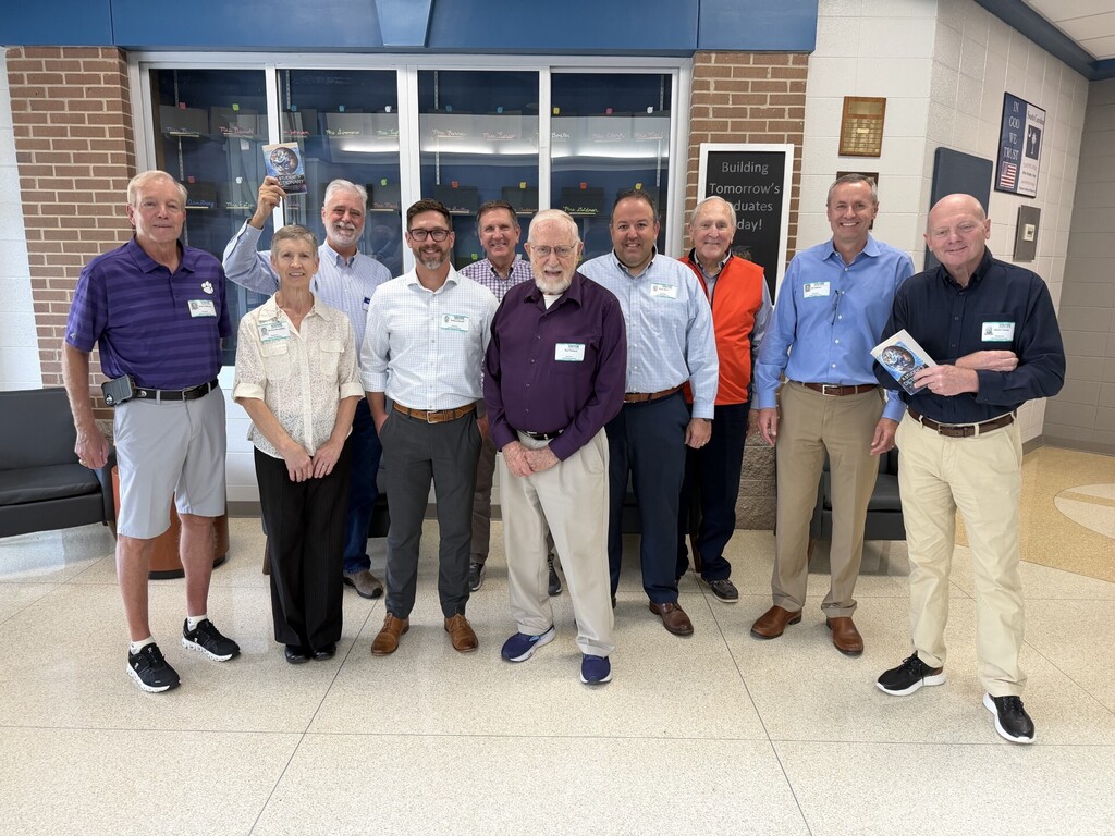 Rotary of Clemson Members that brought dictionaries to 3rd grade students.