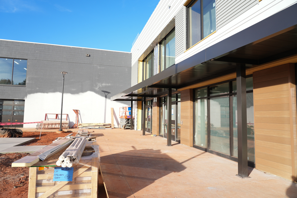 Current stage of construction at entrance to G2i