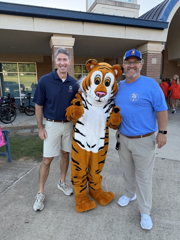 Mayor Halfacre, Stripes and Mr. Thompson at Walk and Roll to School