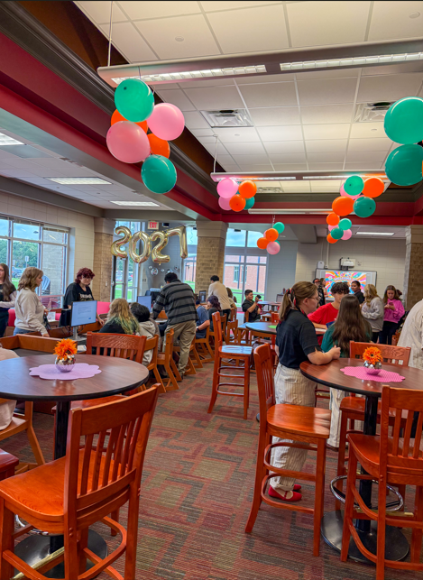 Students participating in College App Day