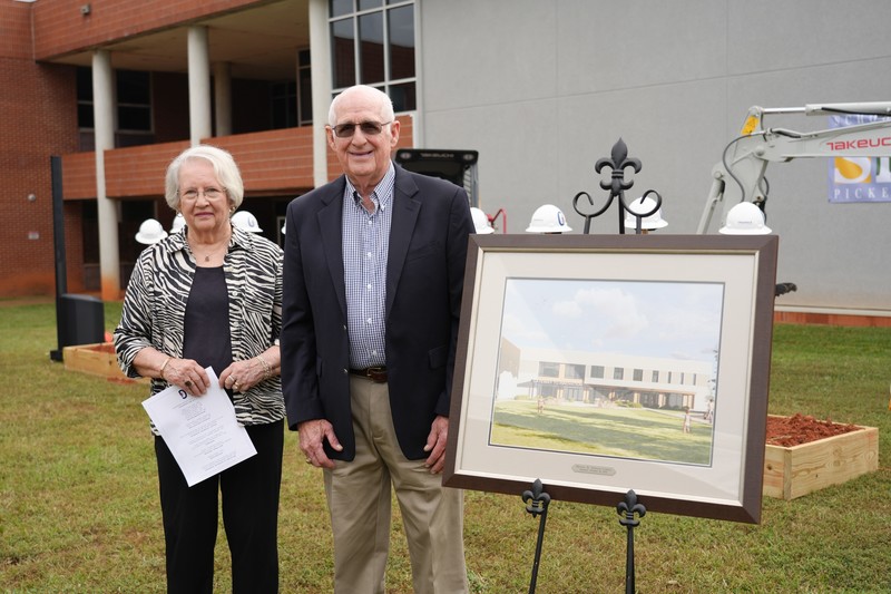 Dr. Mendel Stewart (campus namesake and honoree) and wife Janice