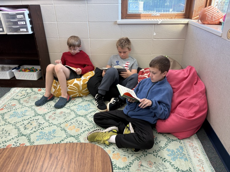 kids reading