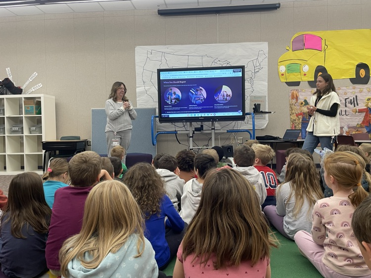students listening to a lesson in the 1st grade pod. 