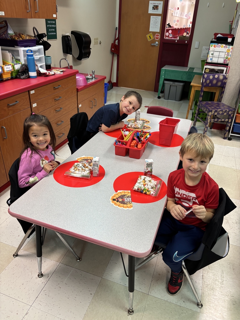 Made a friendsgiving trail mix