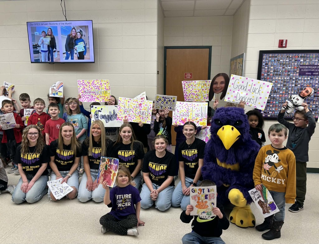 SFES was proud to host a Walk of Champions today to honor the SFHS Dance Team going to state!!! Best of luck and Bravo!!