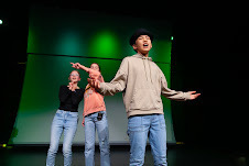 Student's rehearsing