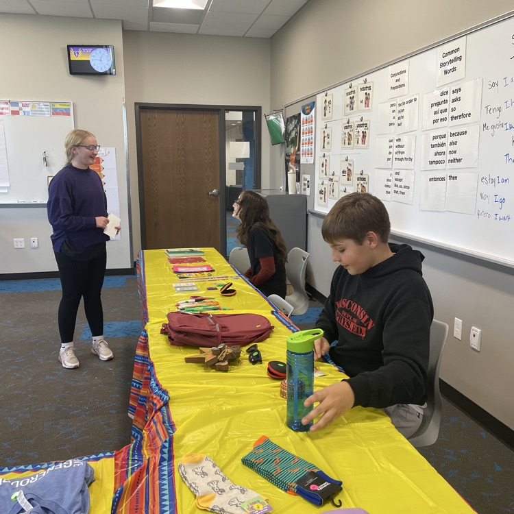 Vendors and Shoppers