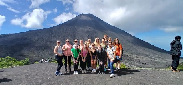 SFHS Spanish Students in Belize and Guatemala.