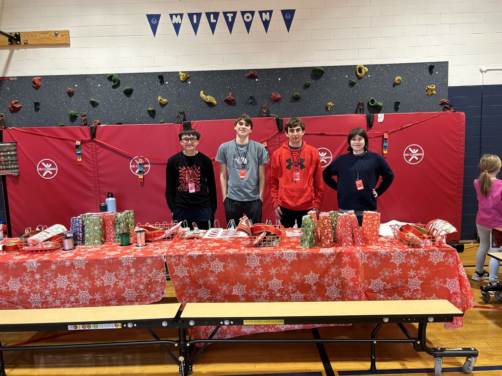Cougar Academy at MAS Holiday Boutique