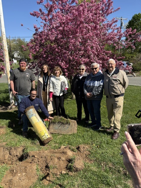 LAF Time Capsule Excavation Team
