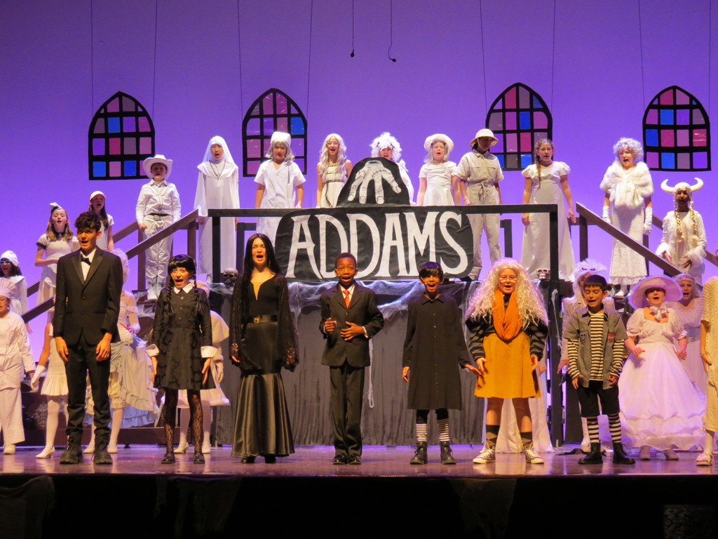 CMS present The Addams Family Young@Part