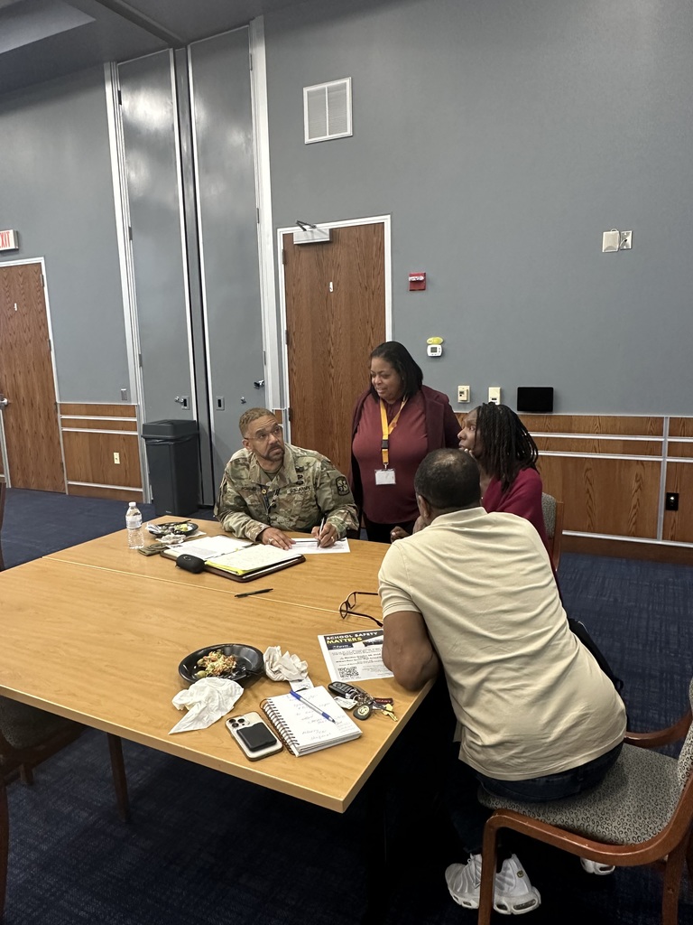 Group of people having a discussion 