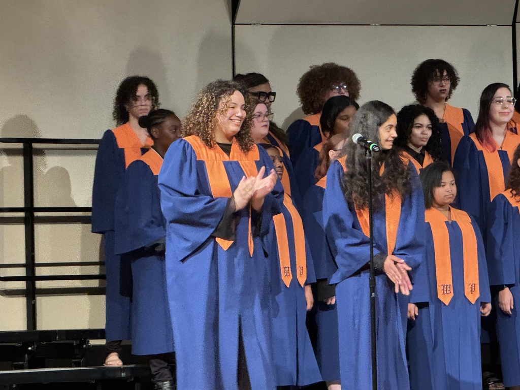 WPSHS Spring Choral Concert - Choir singing