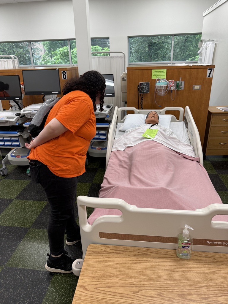 Group of students receiving a tour of Harrisburg Area Community College's (HACC) Campus.