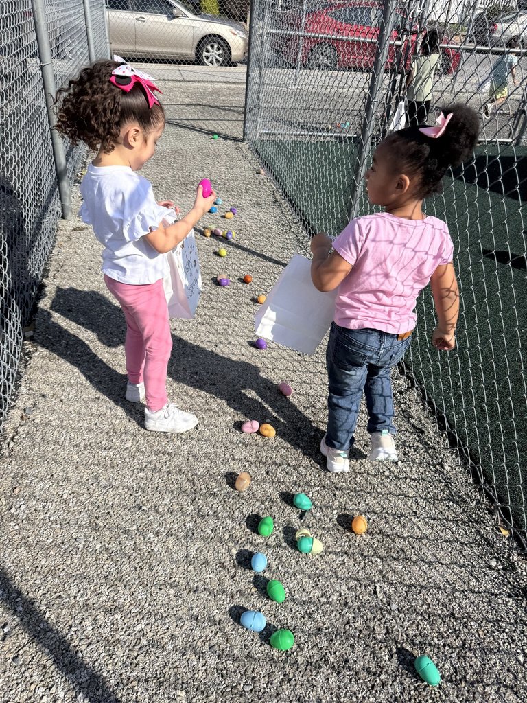McKinley PreK-8 students are participating in a school-wide Egg Hunt outdoors. 