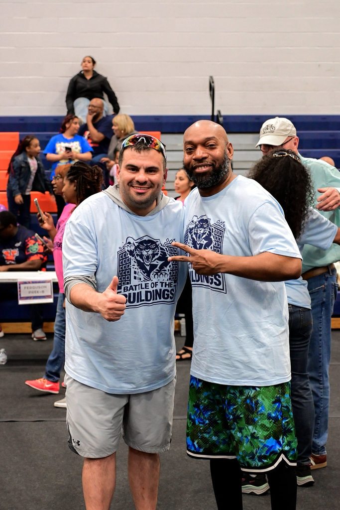 The School District of the City of York district staff members recently participated in a Battle of the Buildings event involving several Minute to Win It style games in a school gymnasium. 📸: Photography by Moises Oquendo